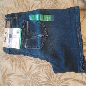 Seven 7 Weekend Jean Short NWT Size 18